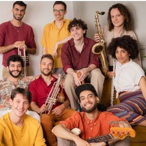 Akata Kolo Orchestra en concert au New Morning