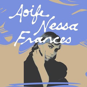 Aoife Nessa Frances en concert Les Trois Baudets