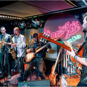 Etienne Mbappé & The Prophets Le Baiser Salé