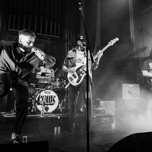 Gallus + Play Dead à Paris L'international