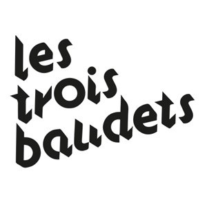 Dame en concert Les Trois Baudets en décembre 2023