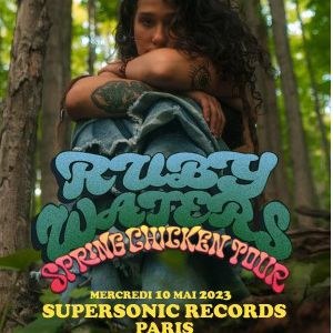 Ruby Waters en concert à Supersonic Records en 2023