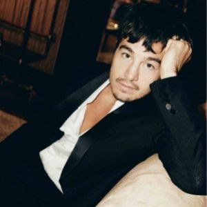 Tiago Iorc en concert au New Morning en 2024