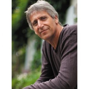 Yves Duteil en concert aux Folies Bergère le 2 novembre 2023